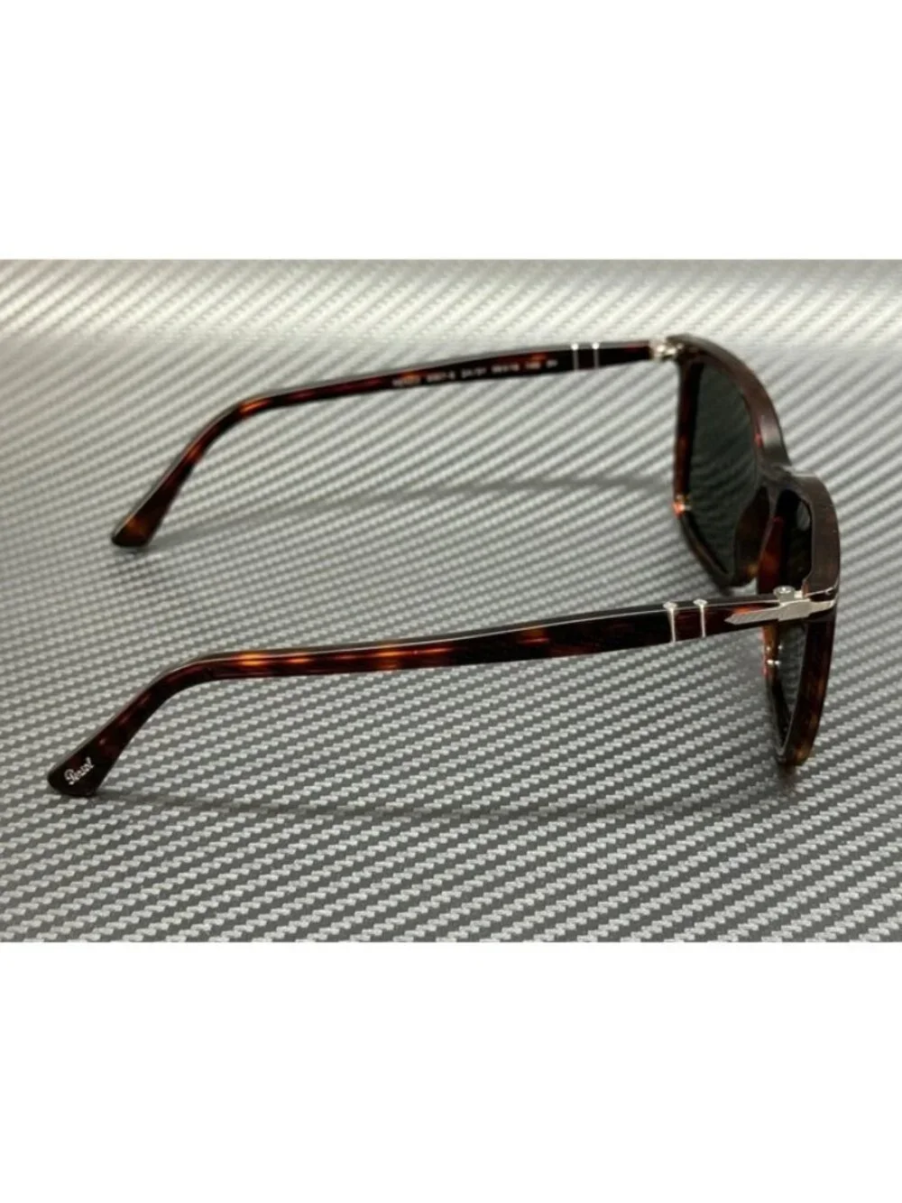 New Persol Men Brown Havana Sunglasses 53-19-145